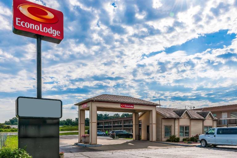 Econo Lodge Vincennes in Vincennes, IN
