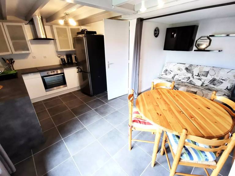 Vacation home with 2 rooms for 6 persons — photo 2