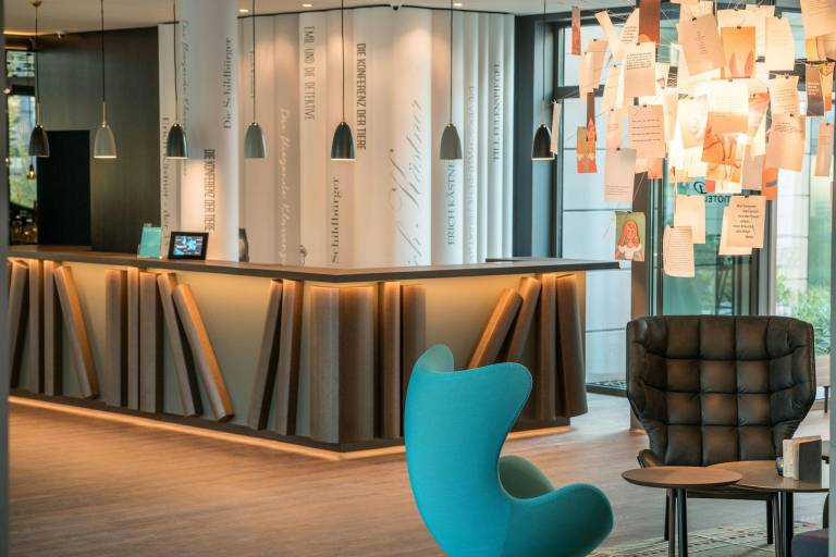 Motel One Dresden - Palaisplatz — photo 4