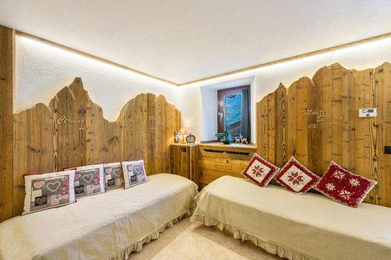 Fully equipped nice holiday apartment with garden | Mountain view | Dogs allowed — photo 2