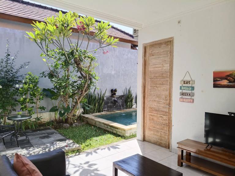 185 m&sup2; Villa