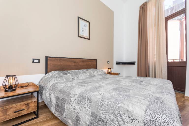 Dedicated room with fast internet | Next to the beach | Pets allowed — photo 3