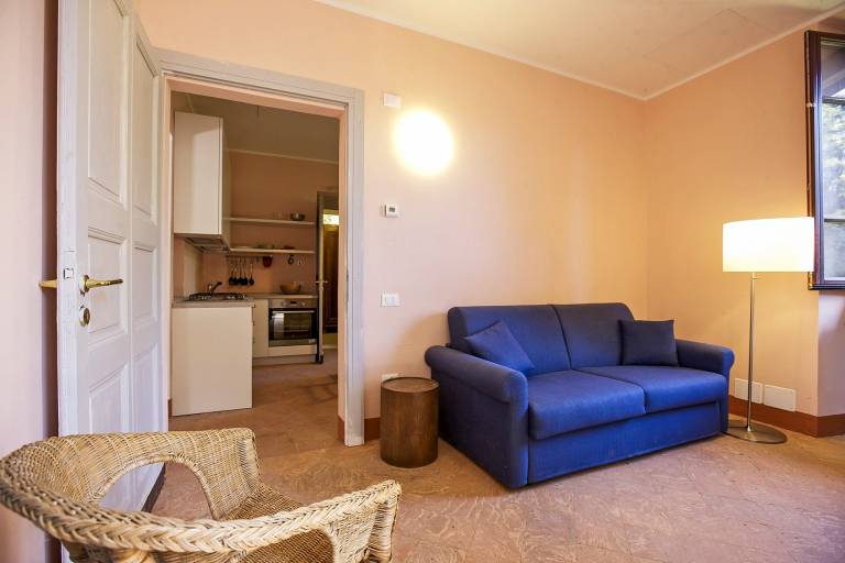 Fully equipped lovely vacation home with grill & garden | Garden view | Suitable for remote work | Pet-friendly — photo 4