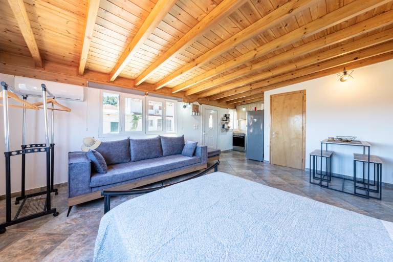 Apartment 'Viola' with Mountain View, Wi-Fi and Air Conditioning — photo 4