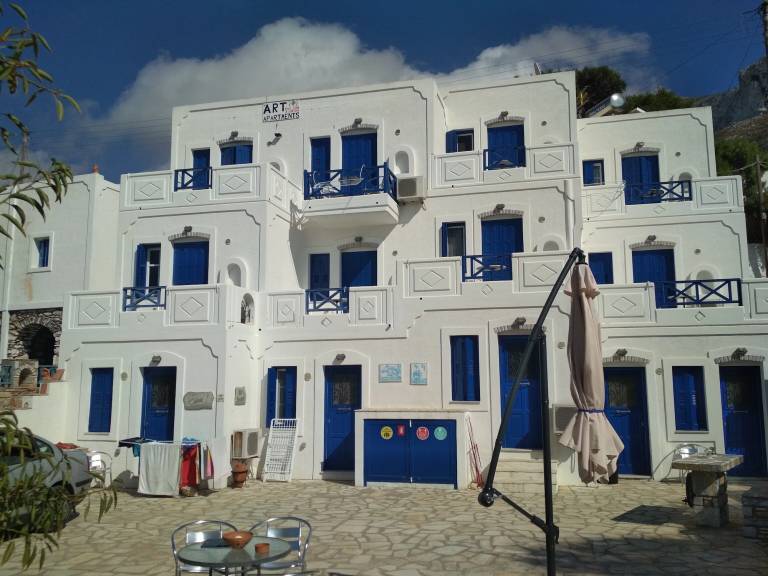 Απαρχοτέλ  Παραλία Αιγιάλη