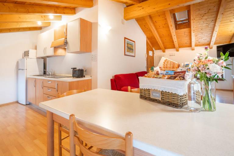 Ferienwohnung in Forneletti, Monzambano für max. 4 Personen Ferienwohnung in Forneletti, Monzambano für max. 4 Personen