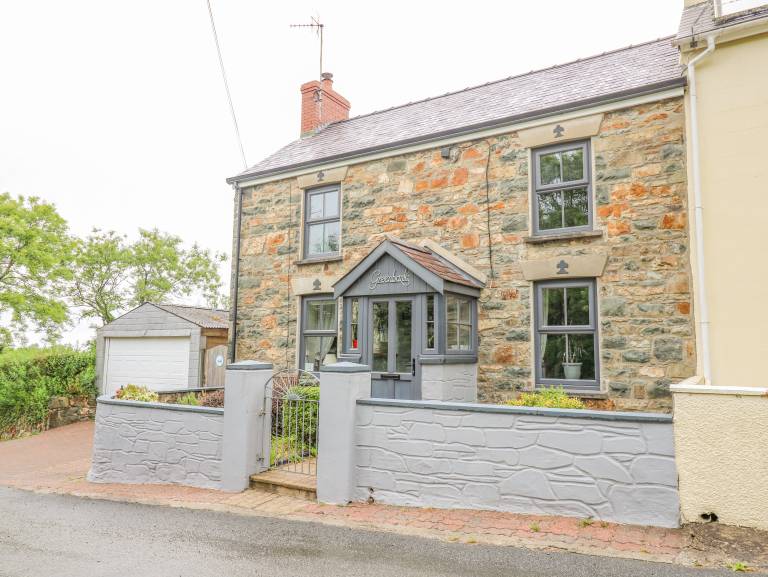 Cottage  Fishguard