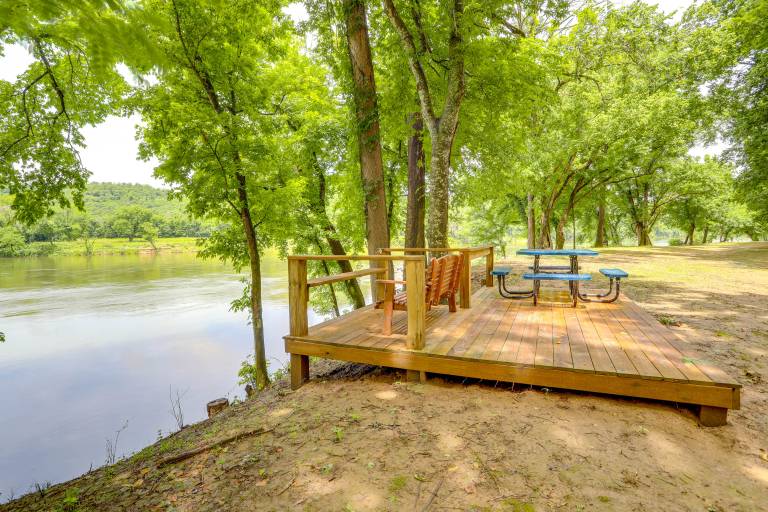 River Access & Private Deck: Mountain View Retreat — photo 3
