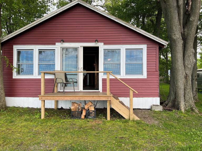 Cabin Grand Isle