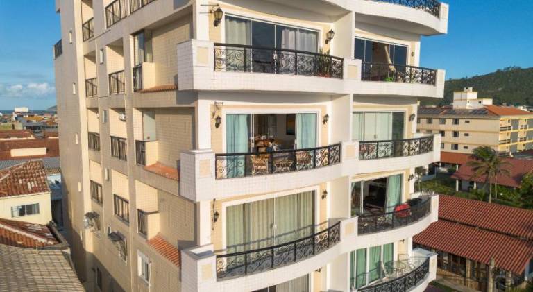 Holiday apartment with 2 rooms for 6 persons — photo 3