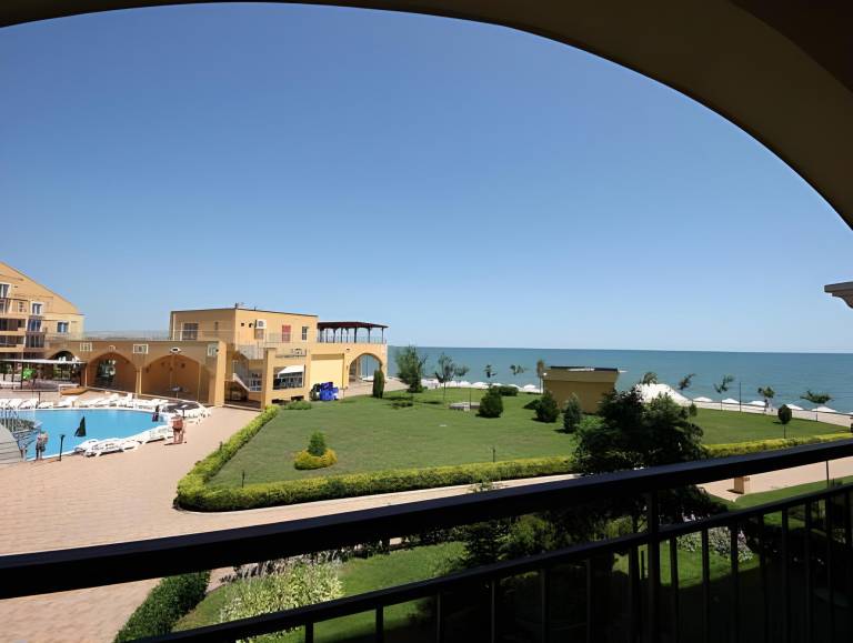 Beautiful holiday apartment with garden & pool | Dogs allowed — photo 4