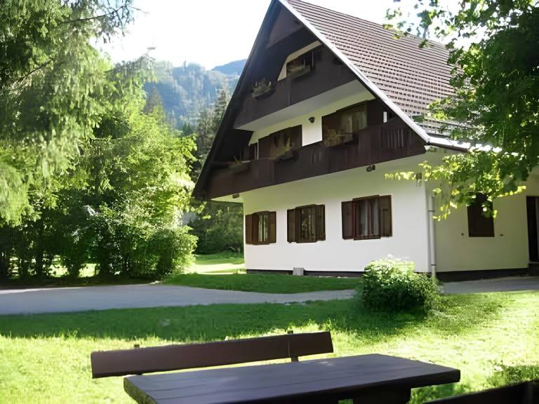 Apartma Zatolmin