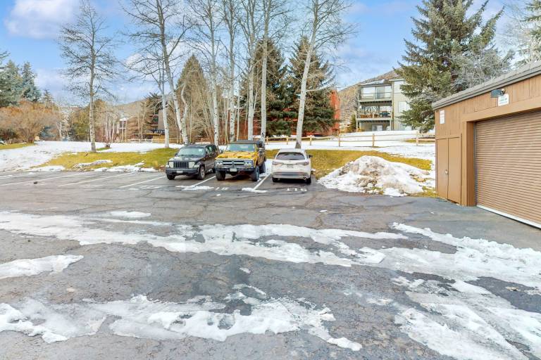 Condo Avon