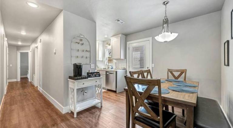 Big vacation home | Pets are welcome — photo 2