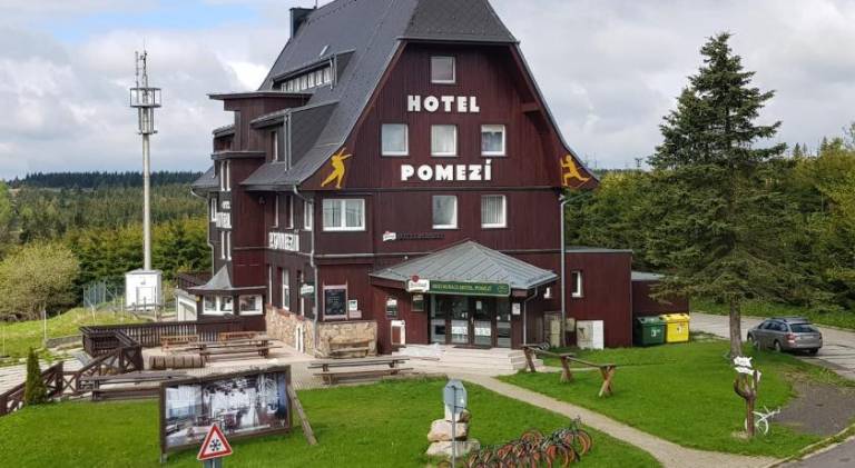 Hotel Pomezi in Teplice