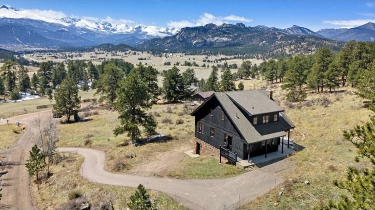 House  Glen Haven