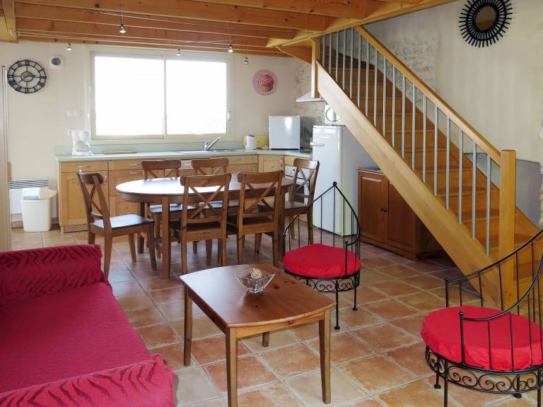 Rental apartment with patio, BBQ & garden | Next to the beach | Pets allowed — photo 4