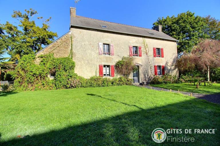 Wonderful gite with patio & yard | Dogs allowed — photo 3