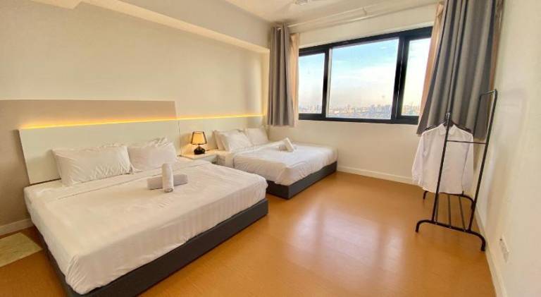 Apartment with pool & jacuzzi | Suitable for remote work | Pets allowed — photo 2
