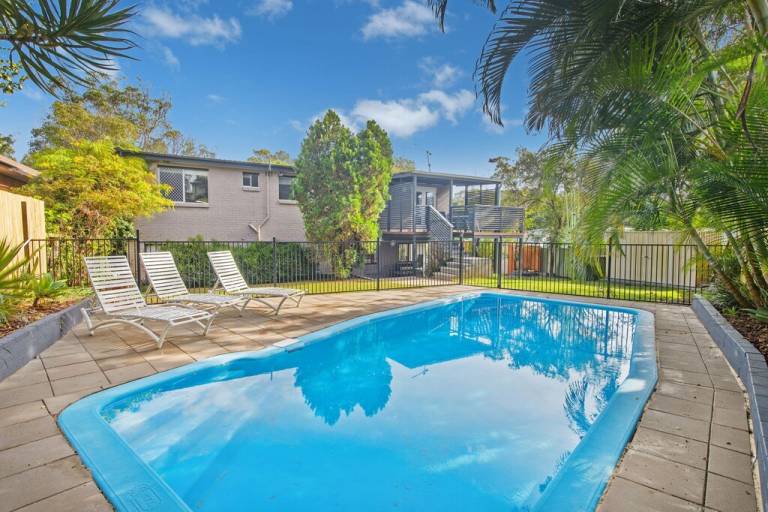 House Lake Cathie
