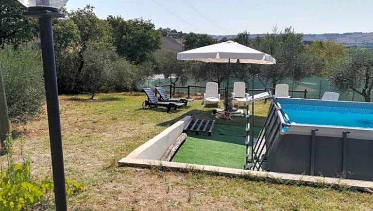 Bed and breakfast  Mondavio