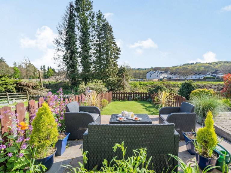 Cottage  Newby Bridge