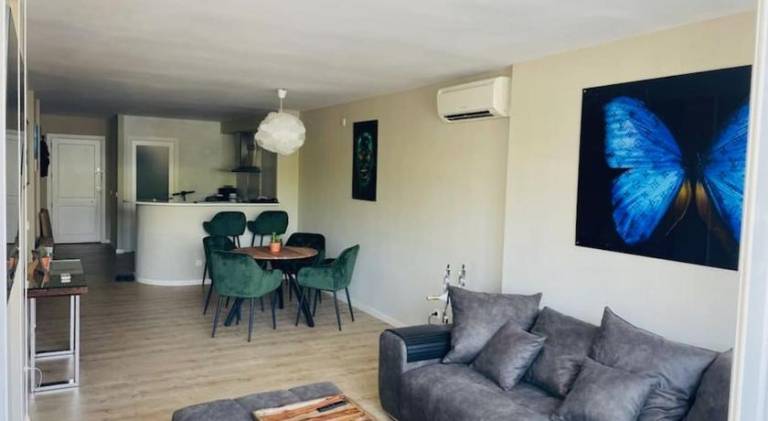 Rental apartment with patio in Capdepera