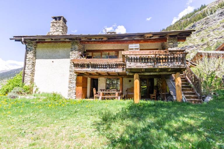 Gîte Lanslevillard