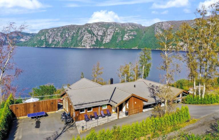Feriehus  Farsund