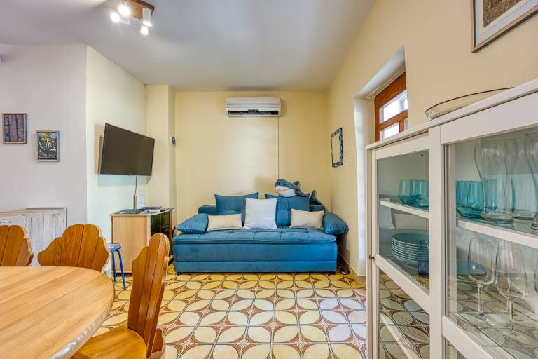 Child-friendly beautiful apartment with yard, patio & barbecue | Pets are welcome — photo 3