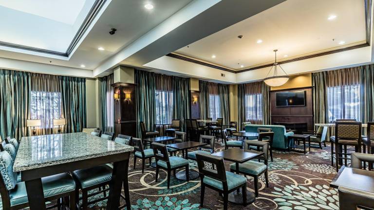Staybridge Suites Laredo By IHG — photo 4