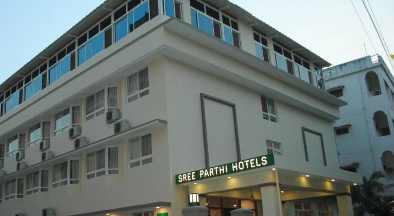Sreeparthi Hotel
