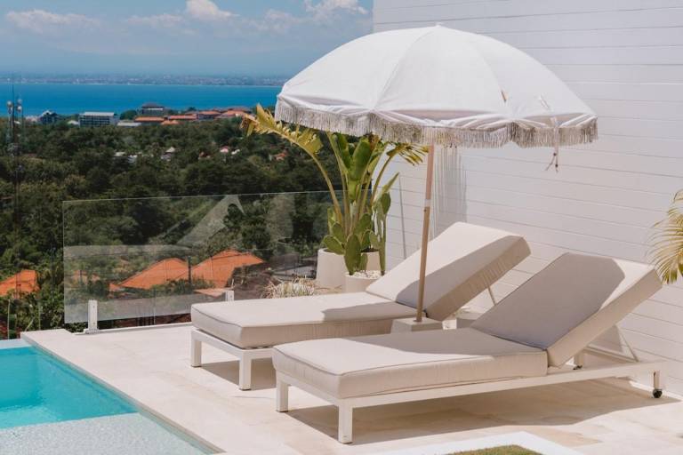 Villa Uluwatu beach