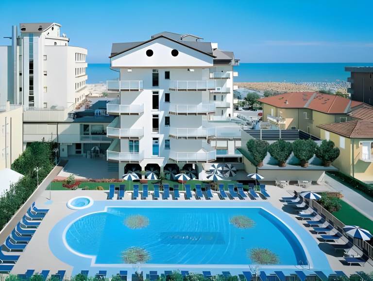 Universal Hotel in Cervia