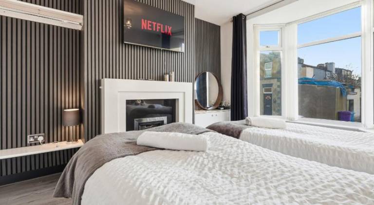 Vacation home | Pets allowed in Liverpool