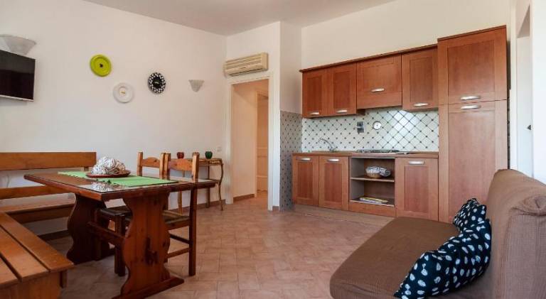 Rental apartment with pool — photo 4