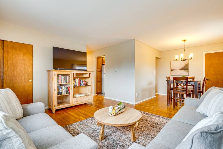 10 Mi to Dtwn Pet Friendly Retreat in Columbus
