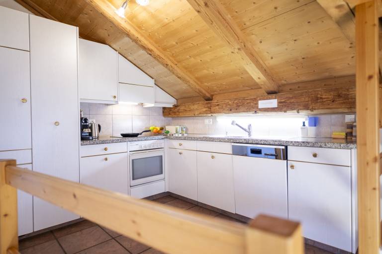 Chasa Porta 19: Praktische und gemütliche 4.5-Zimmer-Wohnung an zentraler Lage — photo 3