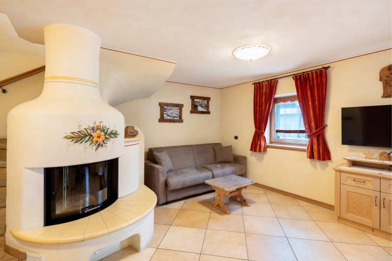 Fully equipped rental apartment with sauna & fast internet | Mountain view | Ski nearby | Pets are welcome — photo 2