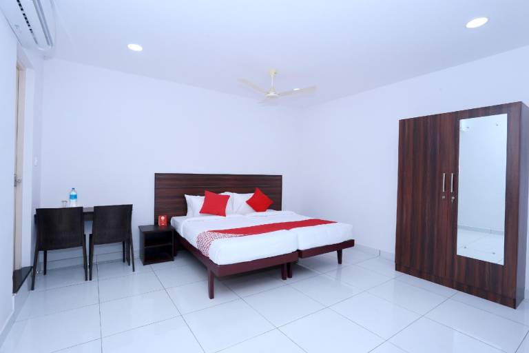Hotel O Kings Fort