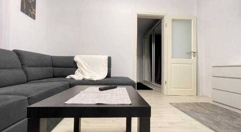 Lovely serviced apartment with terrace, grill & garden | Pets allowed — photo 2