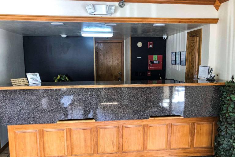 Econo Lodge Oklahoma City Northeast — photo 4