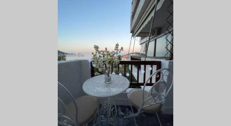 Διαμέρισμα Παραλία ΕΟΤ Μαρκόπουλου