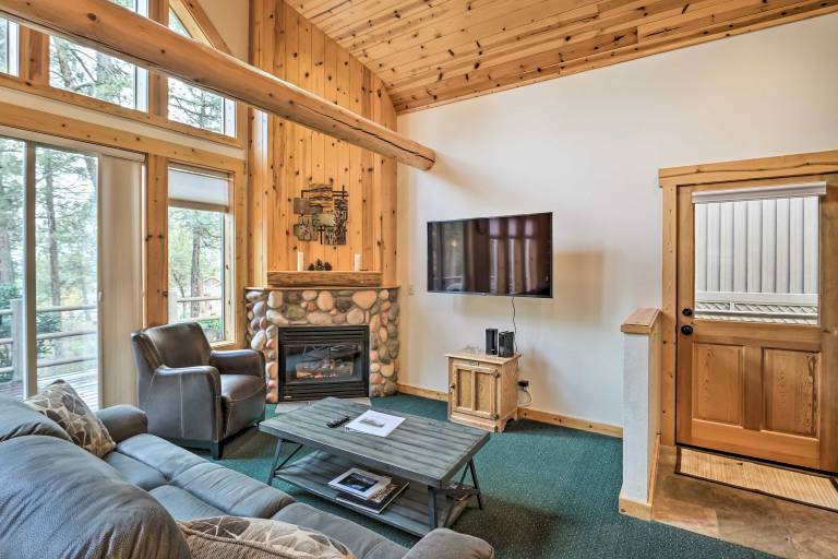 Chalet at Running Y Resort w/ Wraparound Deck! — photo 4