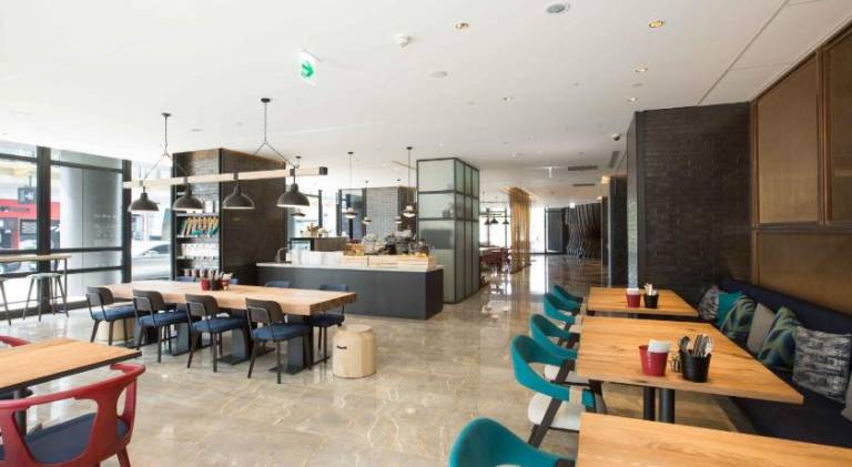 Hotel Indigo Kaohsiung Central Park By IHG — photo 3