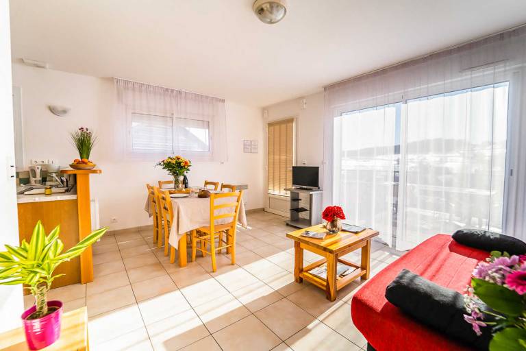 Logement 4/6 personnes - Les Chalets de la Vallée du Bès à Albaret le Comtal — photo 4