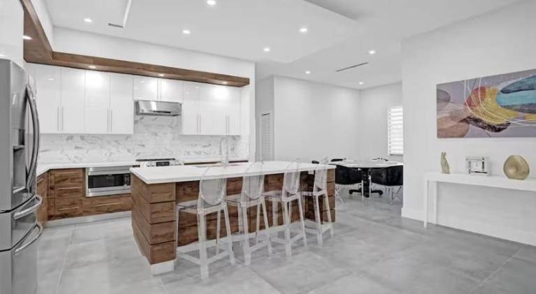 Pleasant house with pool | Pet-friendly — photo 4