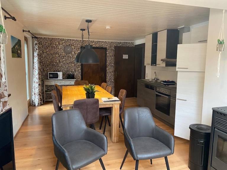 Bed & Breakfast  Stall