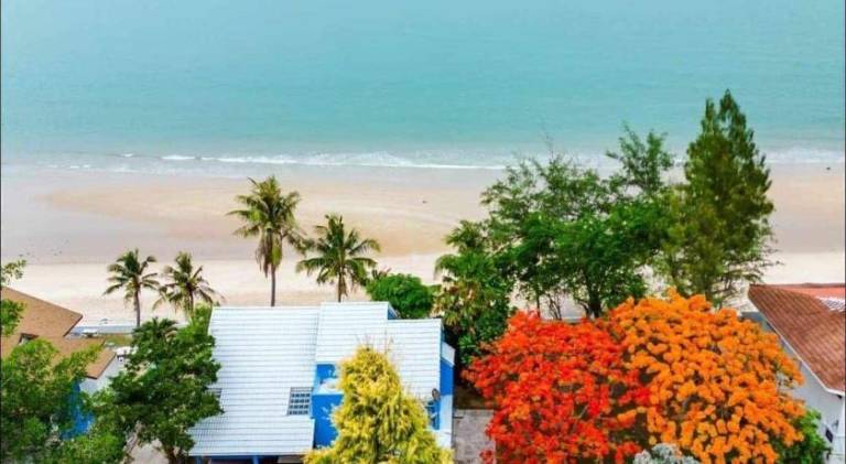 Ample villa with pool | Pets allowed in Phetchaburi