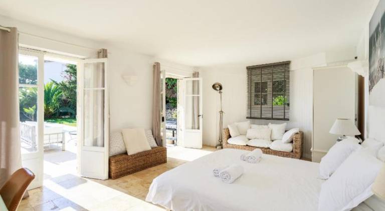 Fully equipped villa with private pool, barbecue & yard | Good for workation | Dogs allowed — photo 2